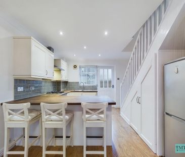 2 bedroom terraced house to rent - Photo 4