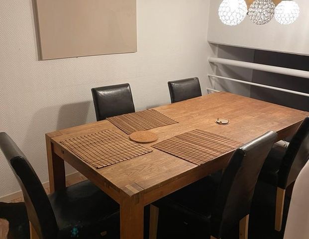 Großes Zimmer mit Balkon - Foto 1