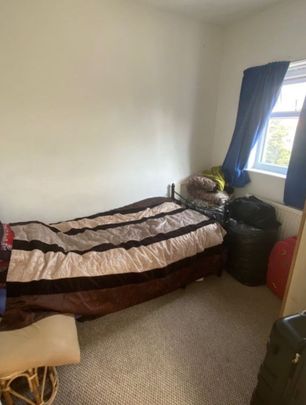 Room in a Shared House, Margery Park Road, E7 - Photo 1