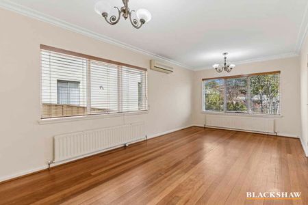 Large home with new kitchen - Photo 5
