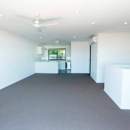 3 Bedroom Townhouse - Photo 1