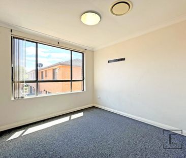 3-Bedroom Townhouse in Sought-After Concord - Photo 4