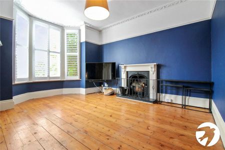 3 bedroom detached house to rent - Photo 3