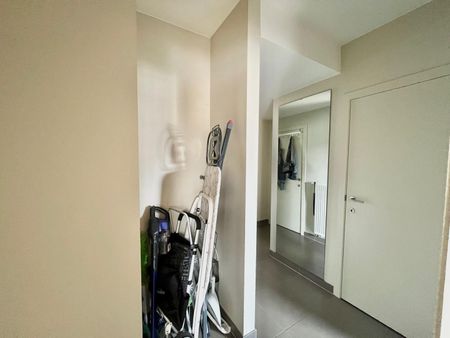 Twee slaapkamer appartement met staanplaats - Foto 3