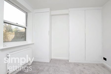 1 Bed property for rent - Photo 2