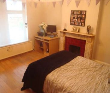 5 Bed - Addington Road, Reading - Photo 4