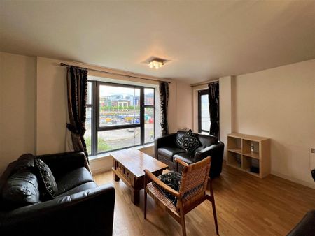 2 bedroom apartment to rent - Photo 2