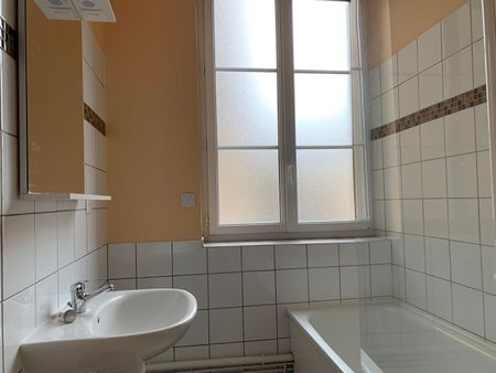 Location Appartement 3 pièces 87m² - Photo 5