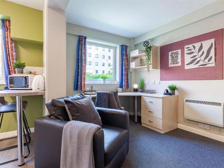 Studio to rent - Photo 2