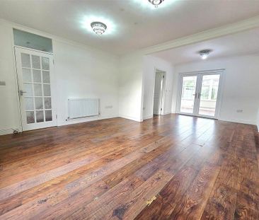 2 bedroom semi-detached house to rent - Photo 3