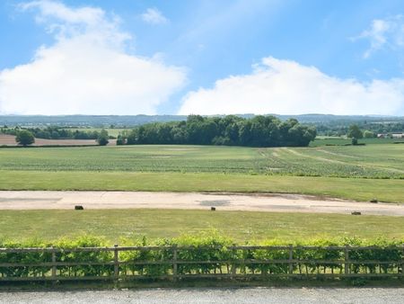 Park Farm Barns, Snitterfield - Photo 4