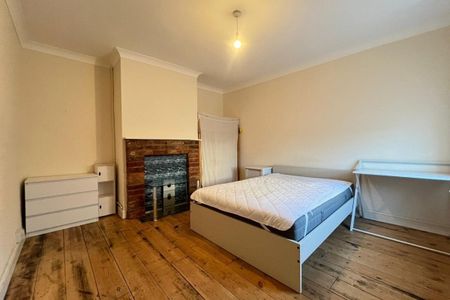 King Street - Photo 2