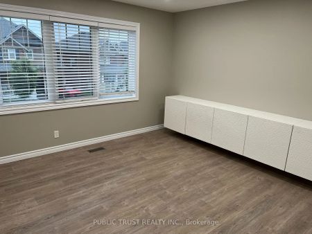 Property For Lease | E8486132 - Photo 2