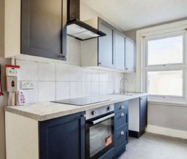 Penge Road, Croydon, SE20 7 - Photo 6