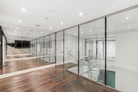 5 bedroom terraced house to rent - Photo 3