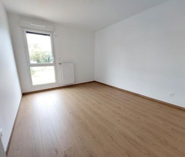 location Appartement T3 DE 65.3m² À RILLIEUX LA PAPE - Photo 1