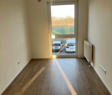 Yitzhak-Rabin-Straße 8, 40789 Monheim - Photo 2