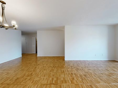 For Lease - 22 Shallmar Boulevard Unit# 401, Toronto, Ontario - Photo 2