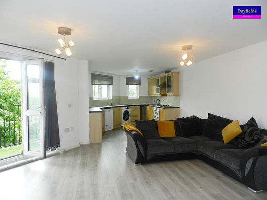 2 bedroom flat to rent - Photo 1