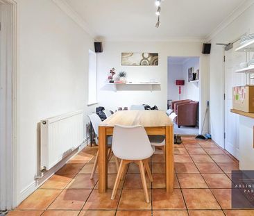 1 bedroom in a house share to rent - Photo 6