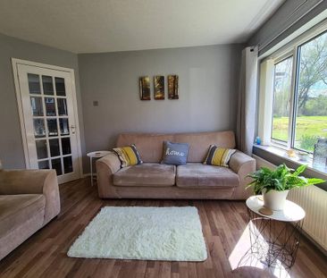 2 bedroom flat to rent - Photo 6