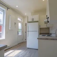 1 room apartment of 59m² in Montreal - Photo 2