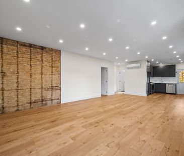 For Lease - 2461 Queen Street Unit# 4, Toronto, Ontario - Photo 1