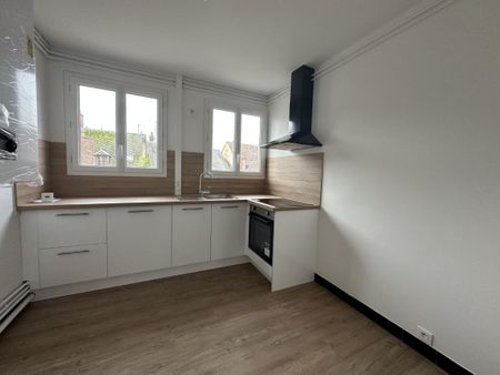 Location Appartement 3 pièces 75m² BONNEVAL 28800 - Photo 2