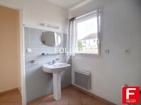 A LOUER - PERCY EN NORMANDIE - T2 plain-pied avec stationnement - Photo 3