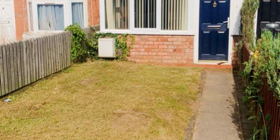 6 Bedroom 6 Bathroom - Photo 3