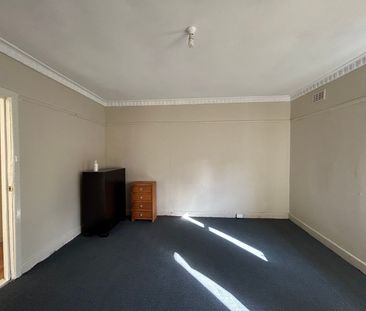 13 Wurruk Avenue, Preston VIC 3072 - Photo 2
