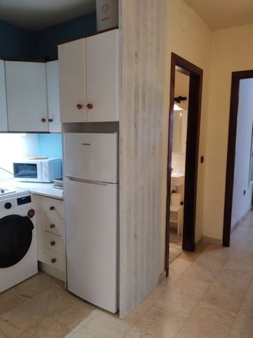 Apartamento de alquiler en Granados, Centro Histórico - Photo 3