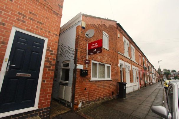3 bedroom terraced house to rent - Photo 1