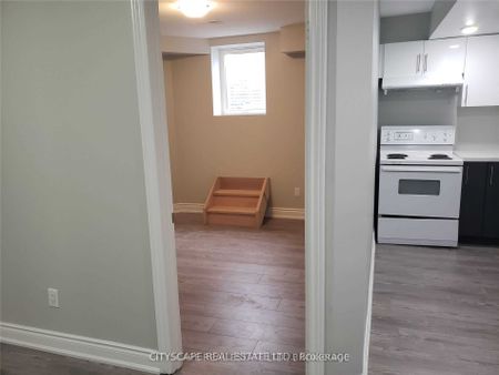 For Lease - 4375 Trail Blazer Way Unit# Bsmt, Mississauga, Ontario - Photo 3