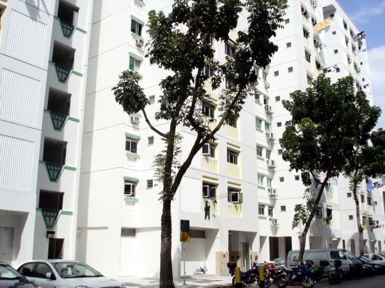 Blk 330 Woodlands Avenue 1 (Woodlands), HDB Executive - For Rent - Photo 1