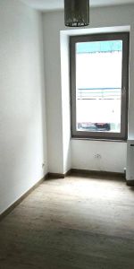 Location appartement rénové 2 pièces 40 m² à Cluses (74300) 5 - Photo 3