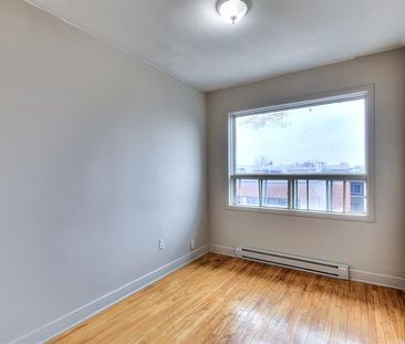 1490 Rue Poirier - Photo 1