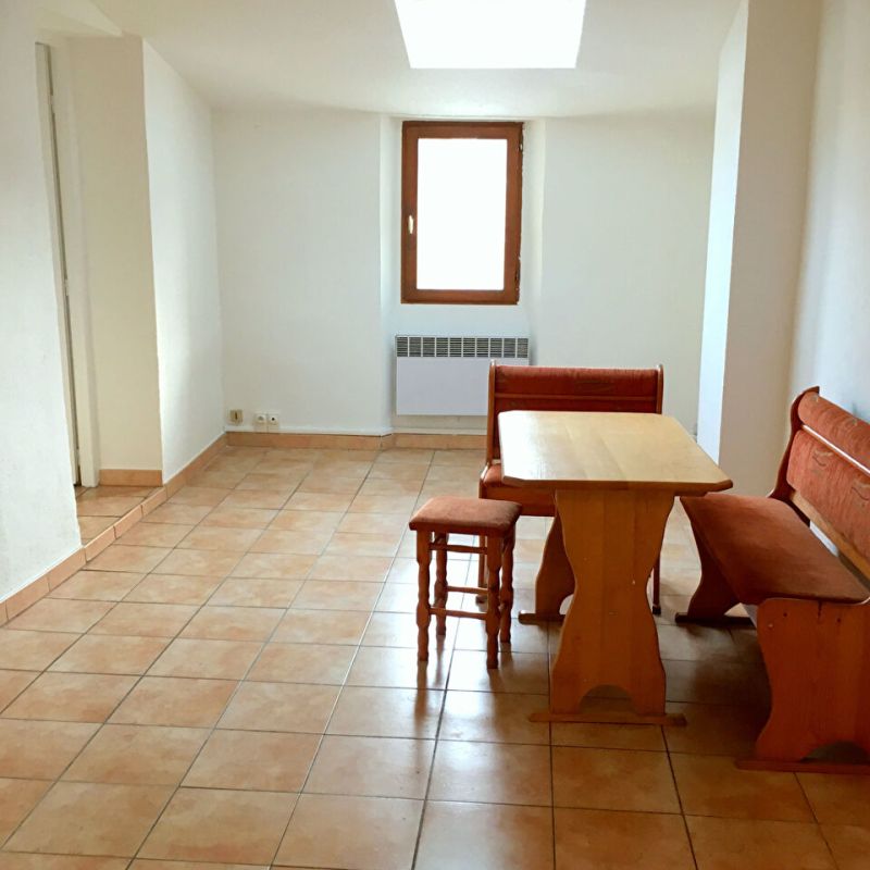 APPARTEMENT MARSEILLE 09 - 4pièce(s) - 61.75 m2 - Photo 1