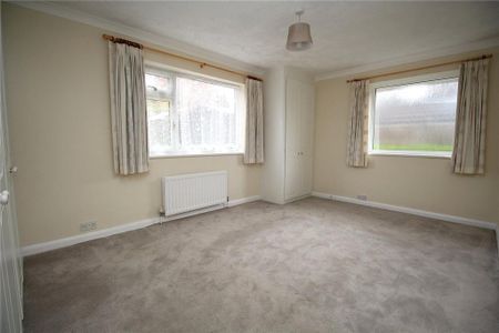 3 bedroom bungalow to rent - Photo 5