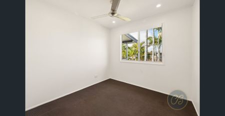 Family Home In The Heart of Lawnton - Photo 5