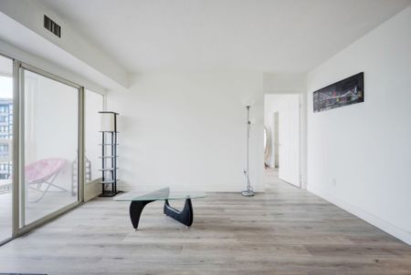 For Lease - 265 Enfield Place Unit# 2002, Mississauga, Ontario - Photo 3