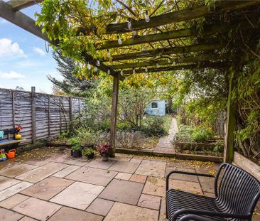 4 bedroom terraced house to rent - Photo 5