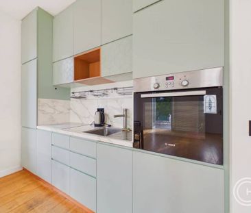 APPARTEMENT 4 PIECES AVEC JARDIN - 28 ARENES DE CIMIEZ - BAS CIMIEZ - Photo 6