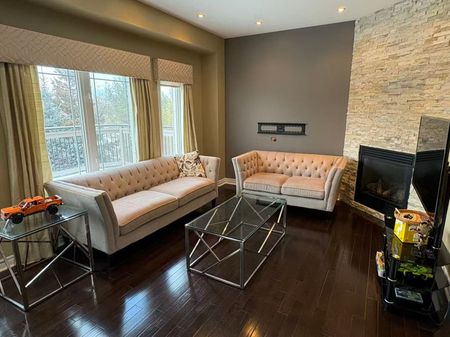 For Lease - 89 Timna Crescent, Vaughan, Ontario - Photo 2