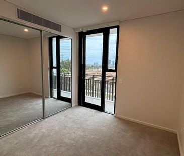 Brand NEW TWO bedder Apartment in Melrose Park Village - Photo 4