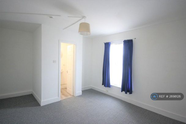 5 bedroom terraced house to rent - Photo 1