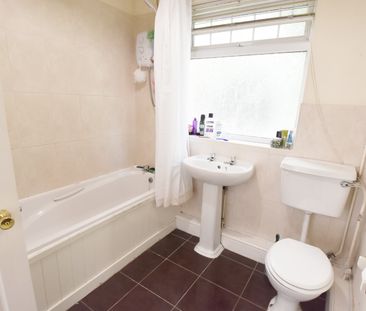 Room in a Shared House, Leslie Road, NG7 - Photo 5