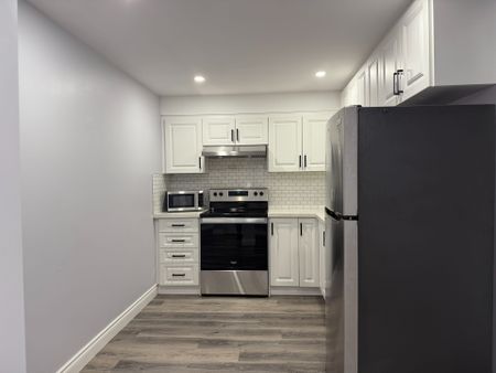 For Lease - 222 Doon Mills Drive Unit# Basement, Kitchener, Ontario - Photo 3