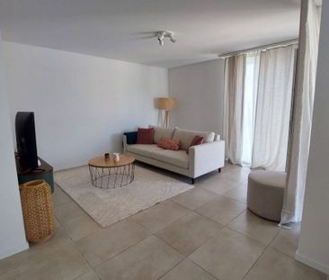 Beautiful furnished apartment with 2.5 rooms / 1 bedroom / 1 bathro... - Photo 2