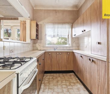 Prime corner position in original condition - Photo 6